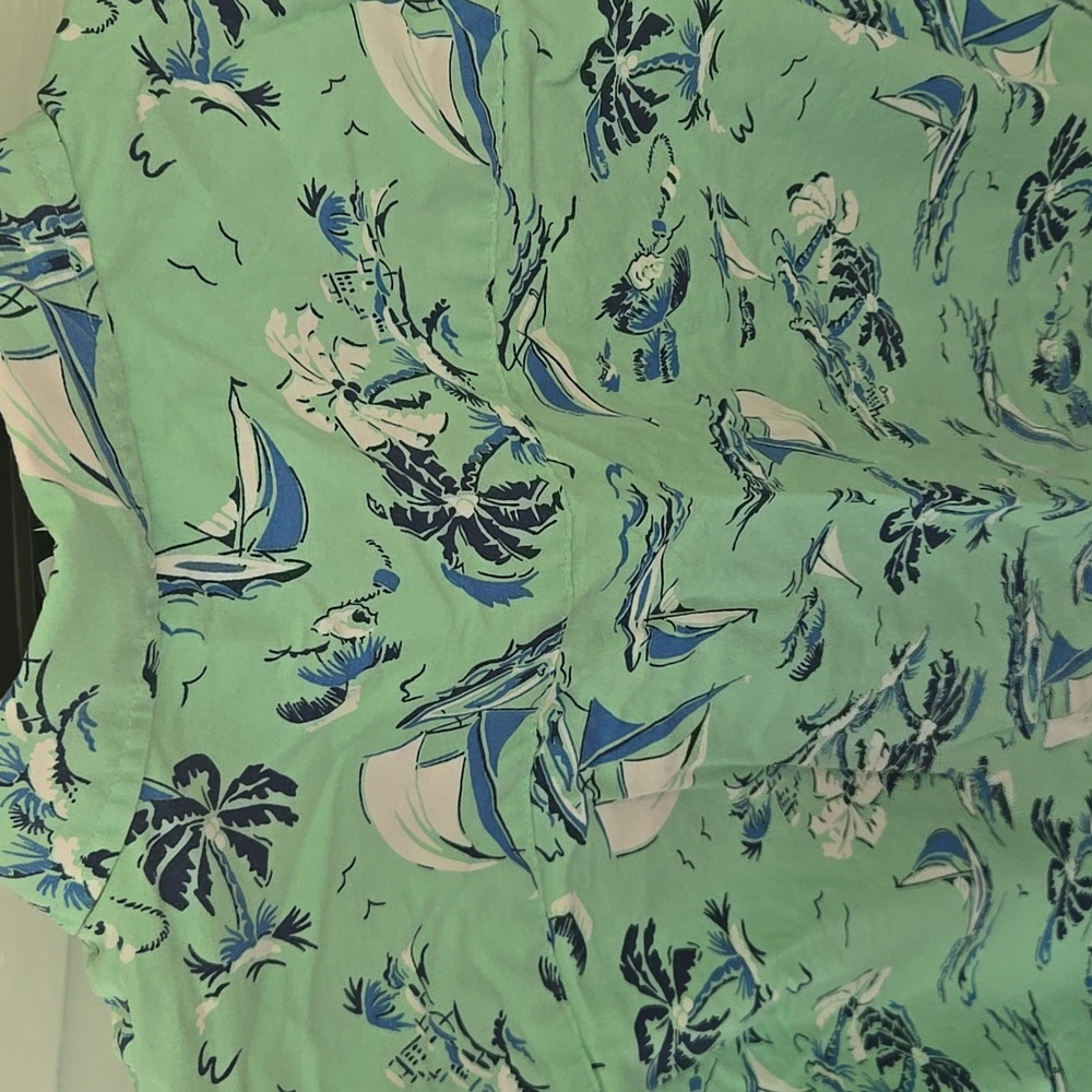 Crown & Ivy Green Tropical Button Down Shirt - Picture 9 of 10